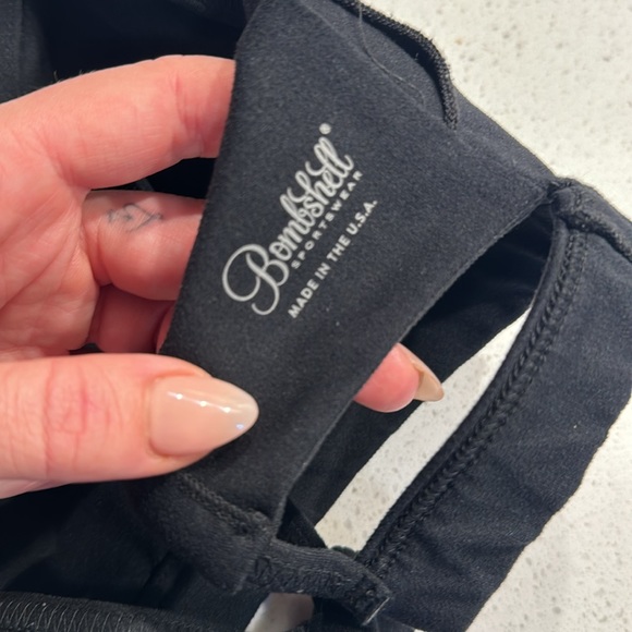 Bombshell Sportswear Pumped Bra Black - Picture 7 of 7